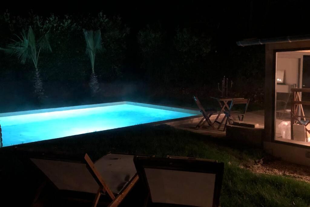 Cottage Normand Avec Sa Grande Piscine Chauffee Toute L Annee Sur Parc Arbore Et Clos En Plein Coeur De La Campagne Adapte Aux Kids Et Dog Friendly Saint-Antonin-de-Sommaire Eksteriør bilde