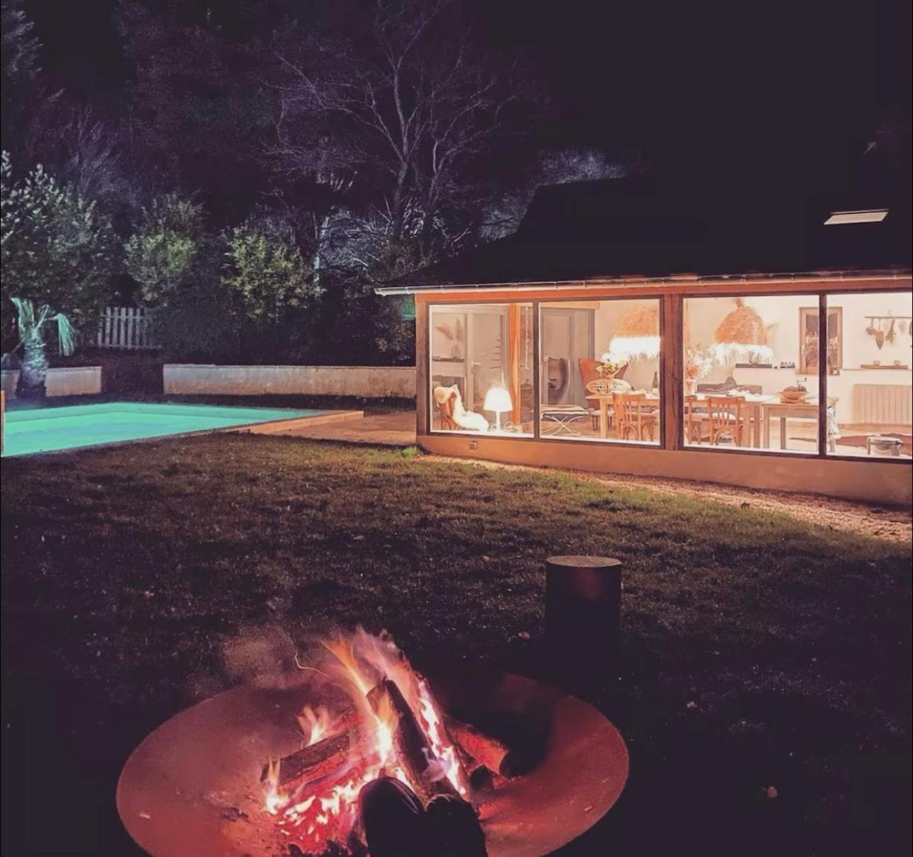 Cottage Normand Avec Sa Grande Piscine Chauffee Toute L Annee Sur Parc Arbore Et Clos En Plein Coeur De La Campagne Adapte Aux Kids Et Dog Friendly Saint-Antonin-de-Sommaire Eksteriør bilde